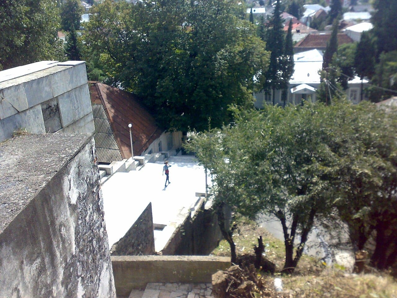 Zaqatalada meşəli ərazidə dincəlik evi