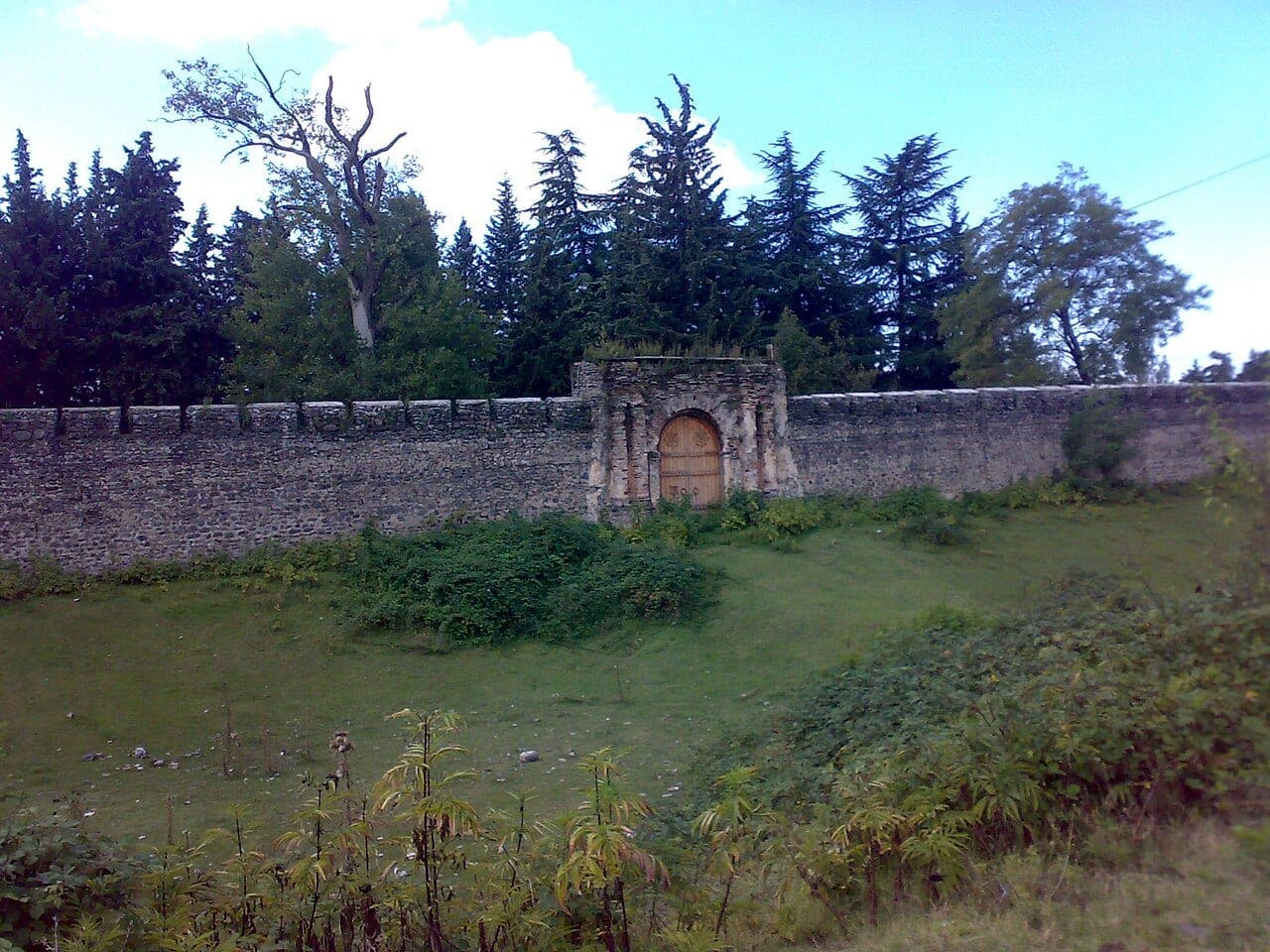 Zaqatalada meşəli ərazidə dincəlik evi