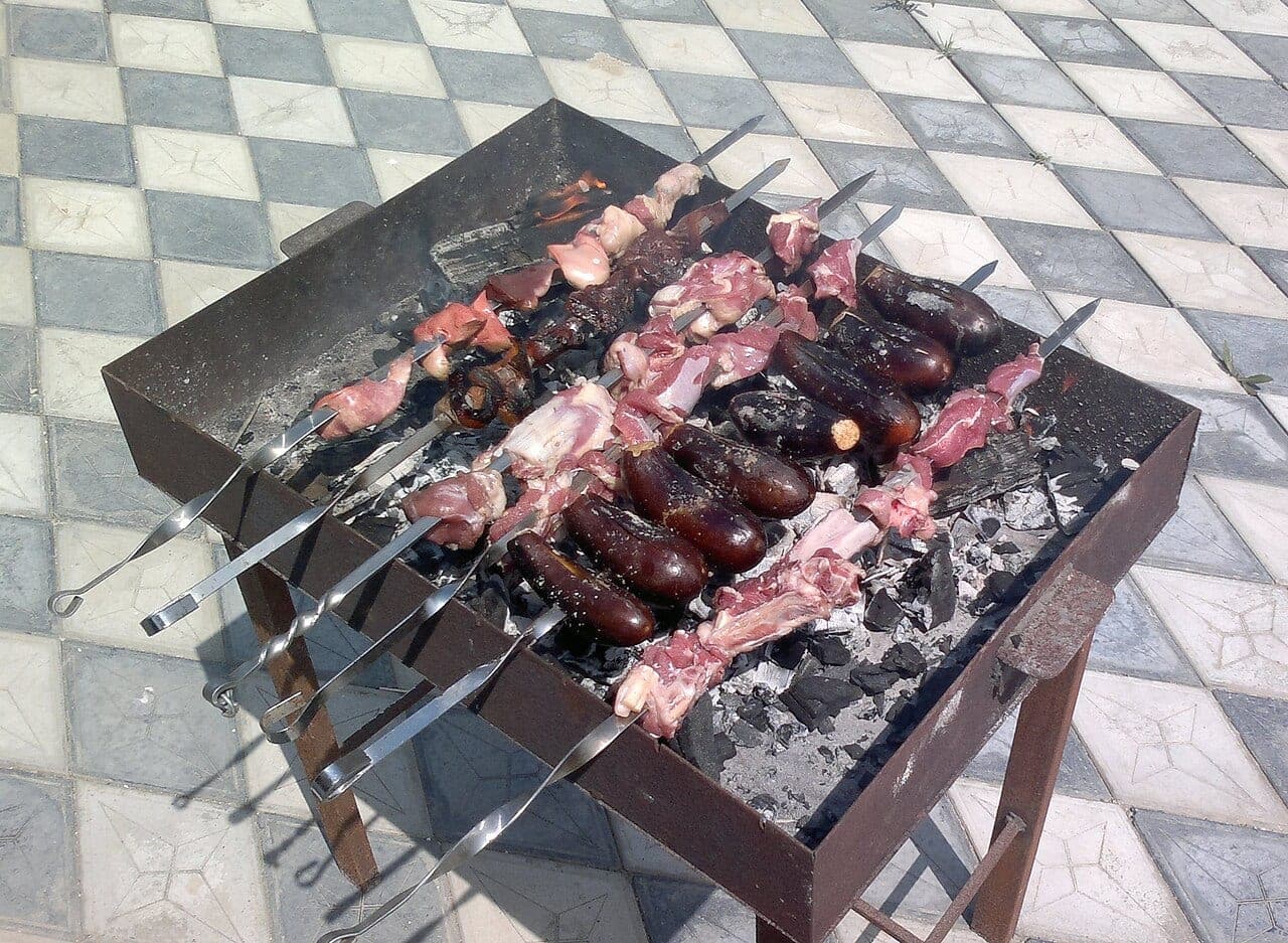 Gəncə Xan Bağı Restoranı