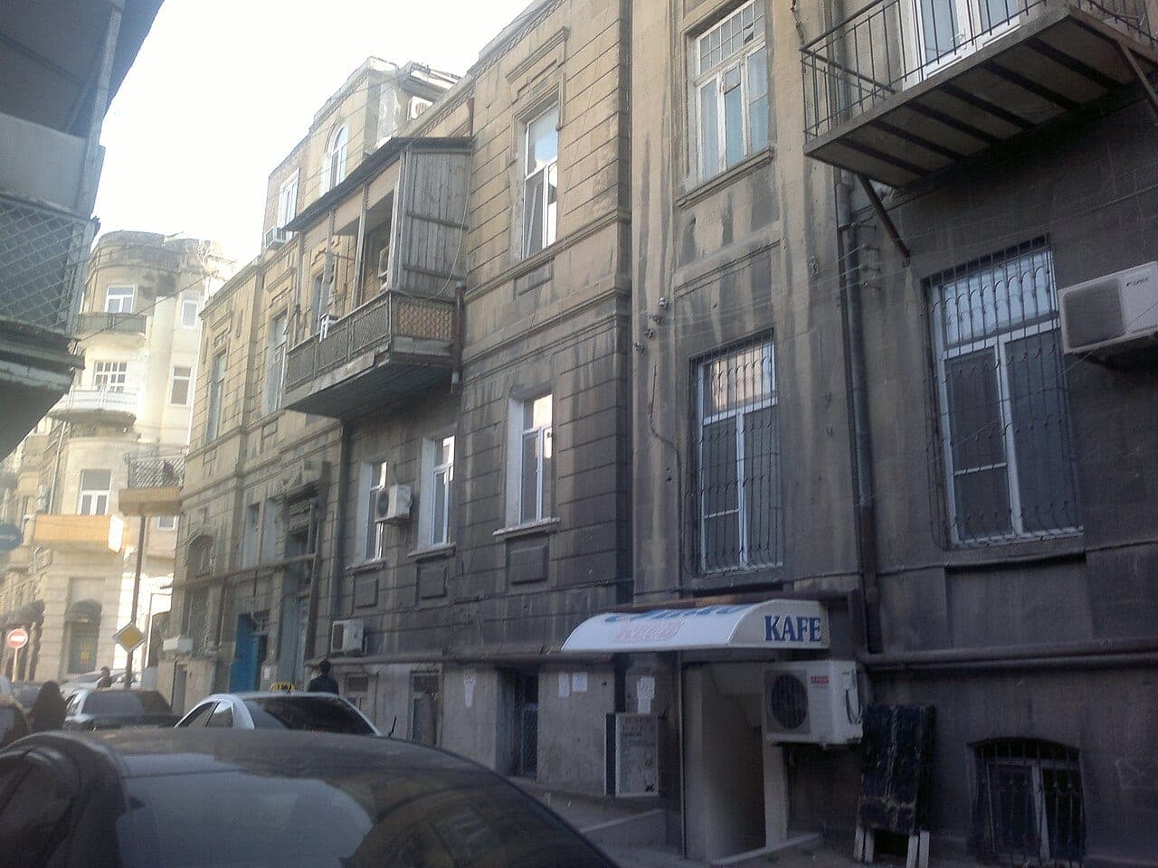 Badamdarda dəniz mənzərəli mənzil