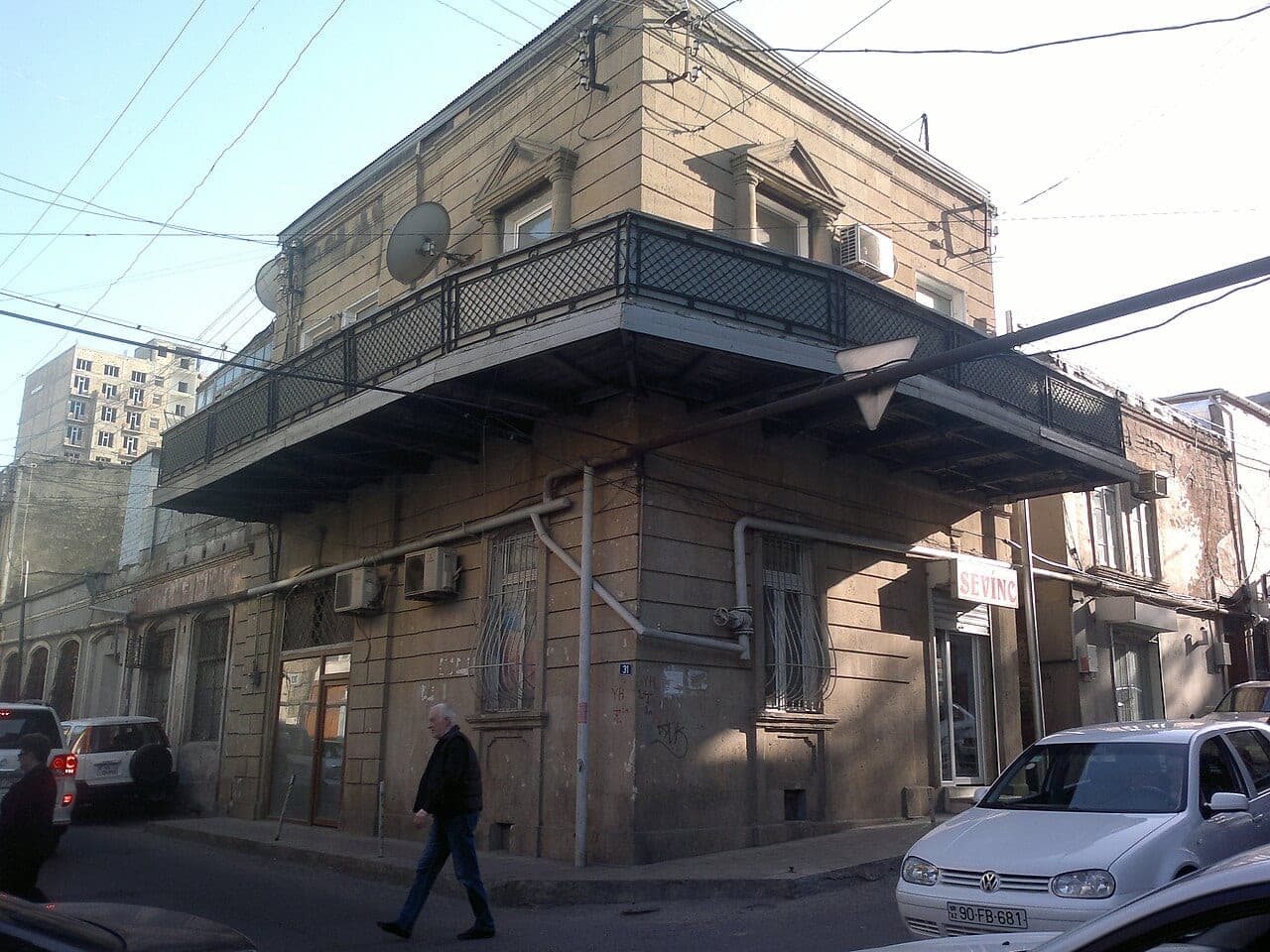 Naxçıvanda mərkəzi rayonda mənzil